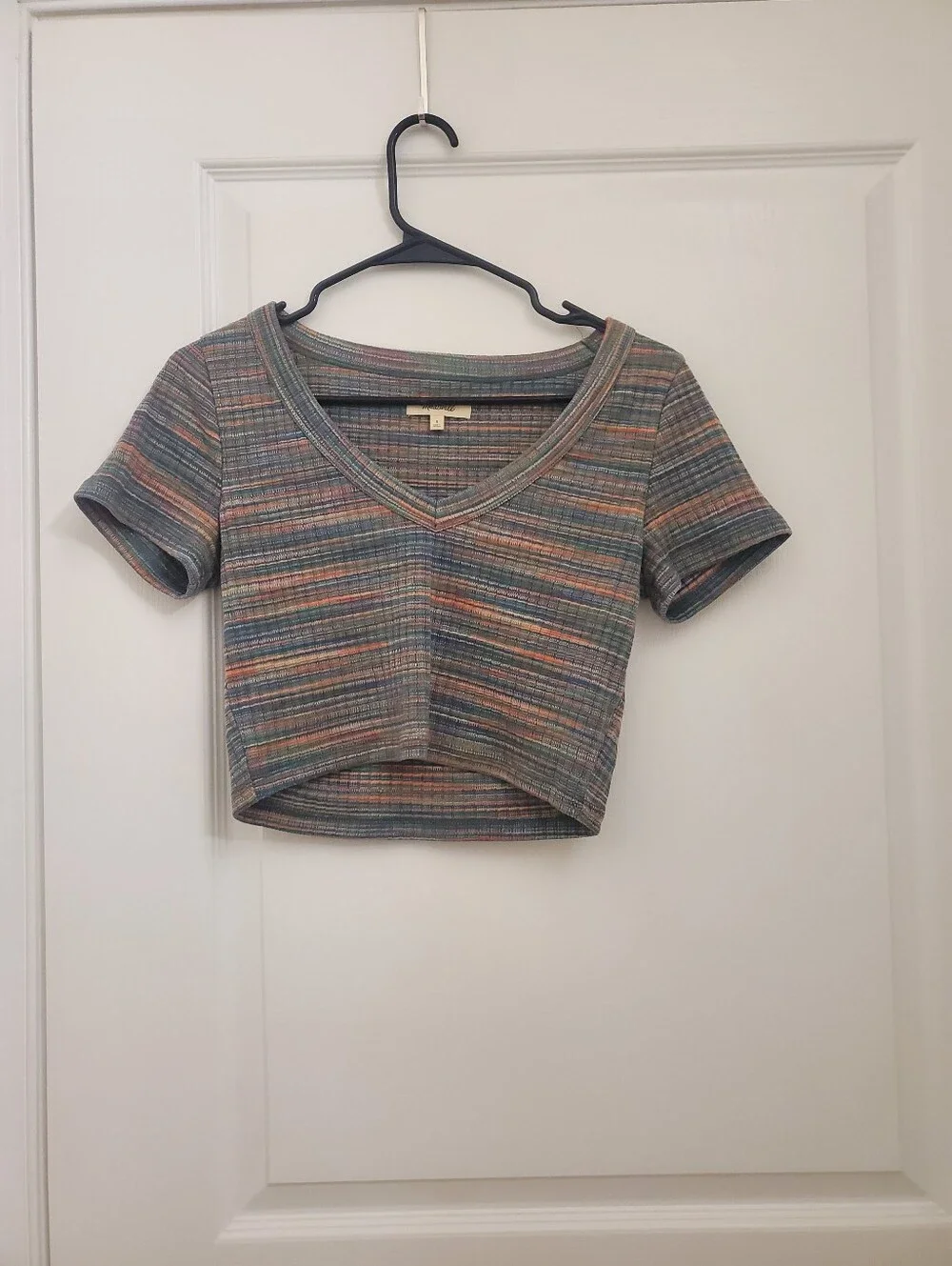 Madewell Textured Multicolor V-Neck Crop Top - Picture 3 of 3
